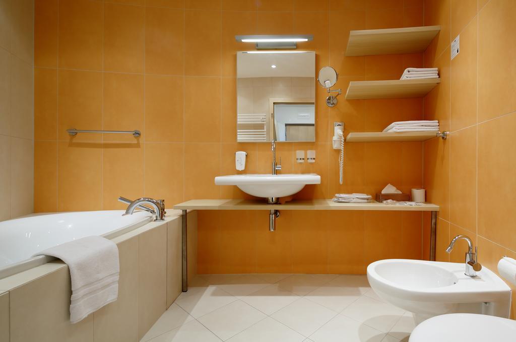 Orea Hotel Atrium Otrokovice Værelse billede